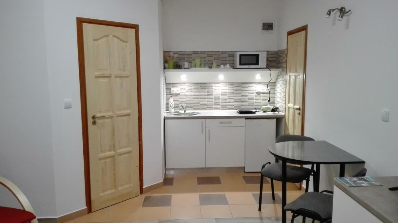 Egrelato Vendeghaz Apartment Балатонакали Екстериор снимка